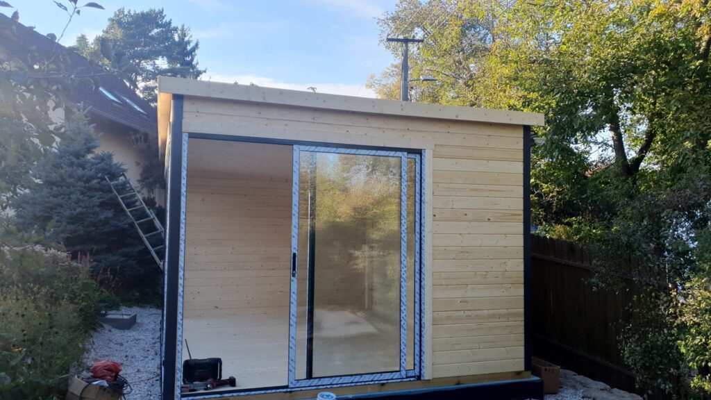 Domeo 4 Realisierung des Gartenhauses