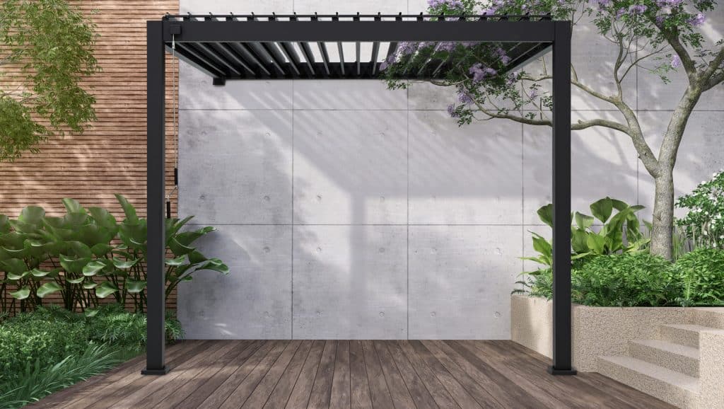 Realisierung der Wand-Terrassen-Pergola WALL Anthrazit