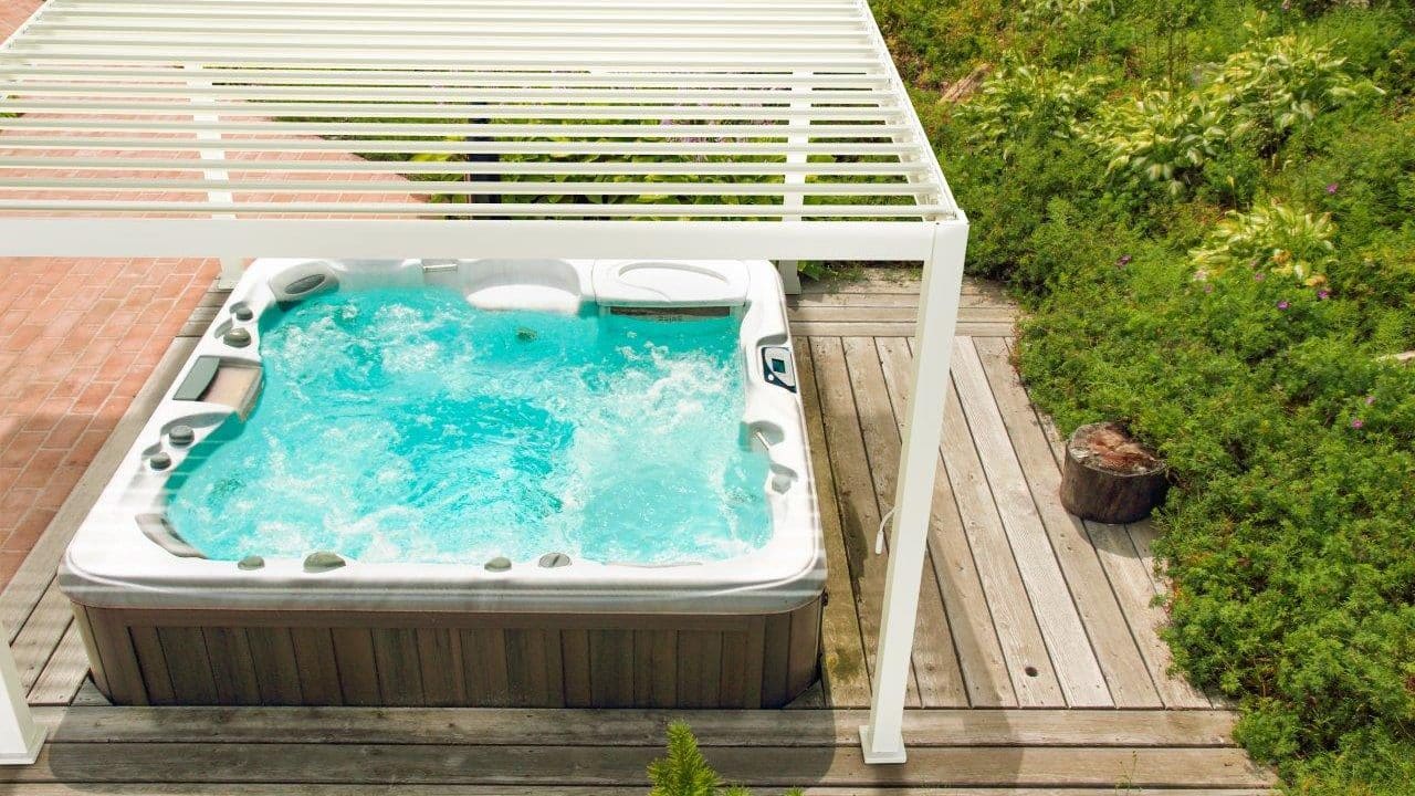 Nutzung der bioklimatischen Aluminium-Pergola